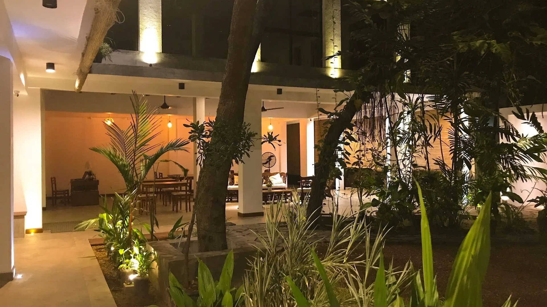 Hotel Sayura House Colombo